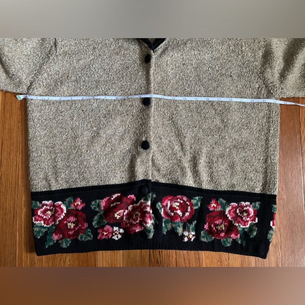 E Main Line by Eagle’s Eye vintage equestrian and floral design cardigan size L - Picture 6 of 6